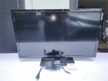 Flat Screen TV / Monitor with Stand & Cables